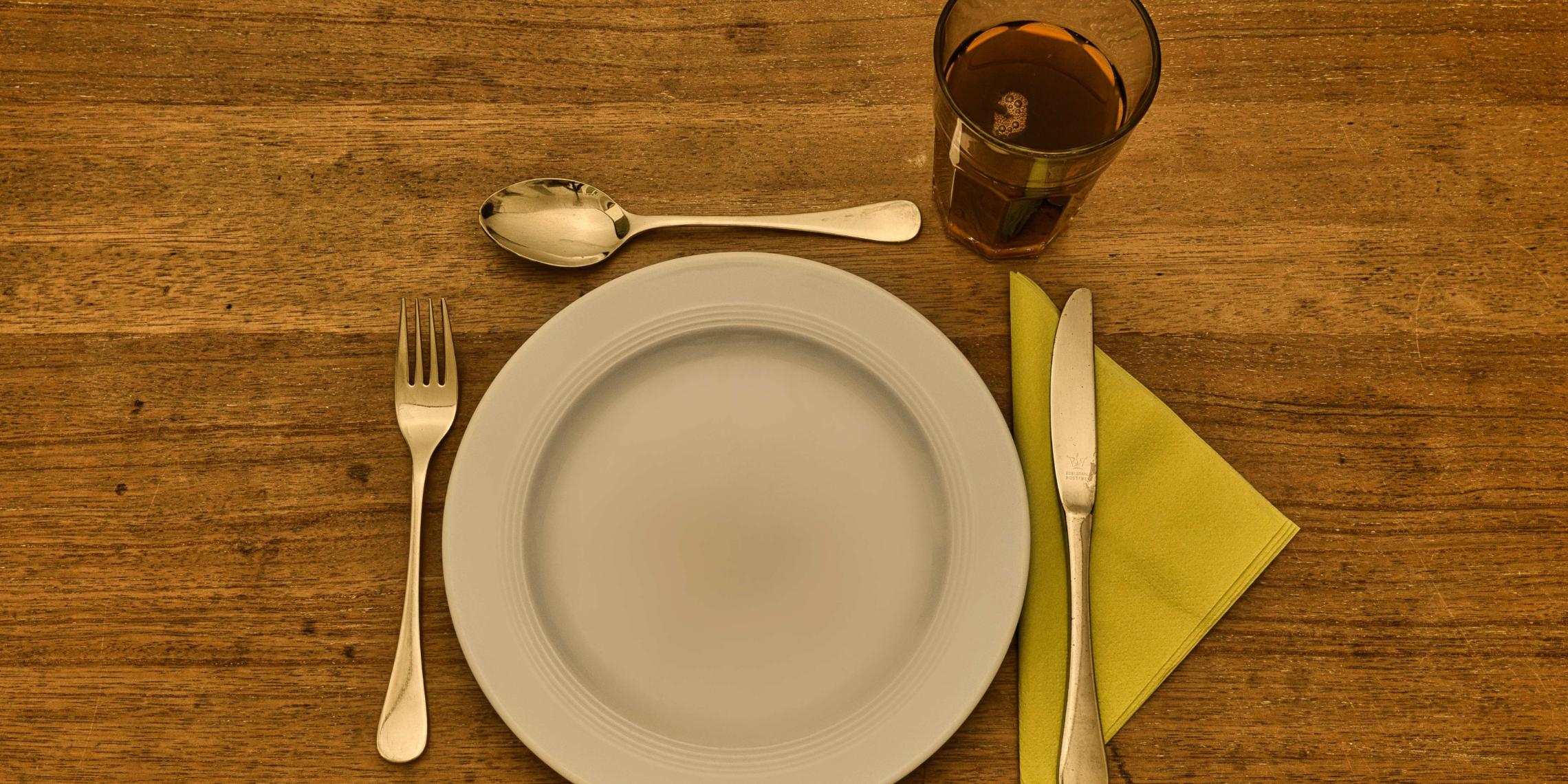 Essen mit Bedürftigen Motiv