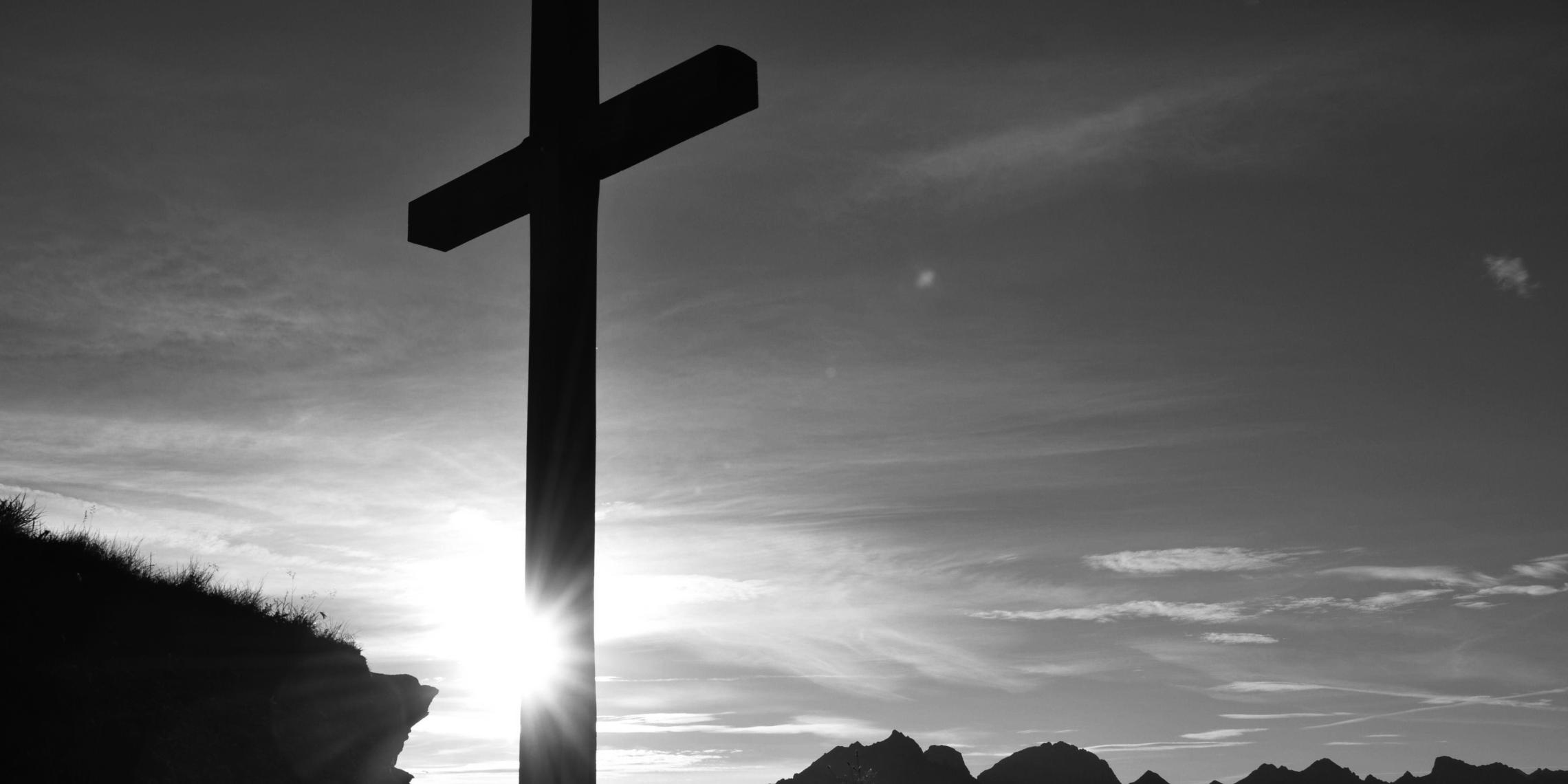 tuor-cross-5001114