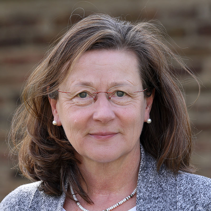 Brigitte Tholen